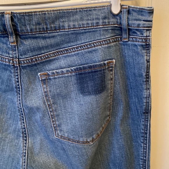 Loft Jeans - Picture 6 of 6